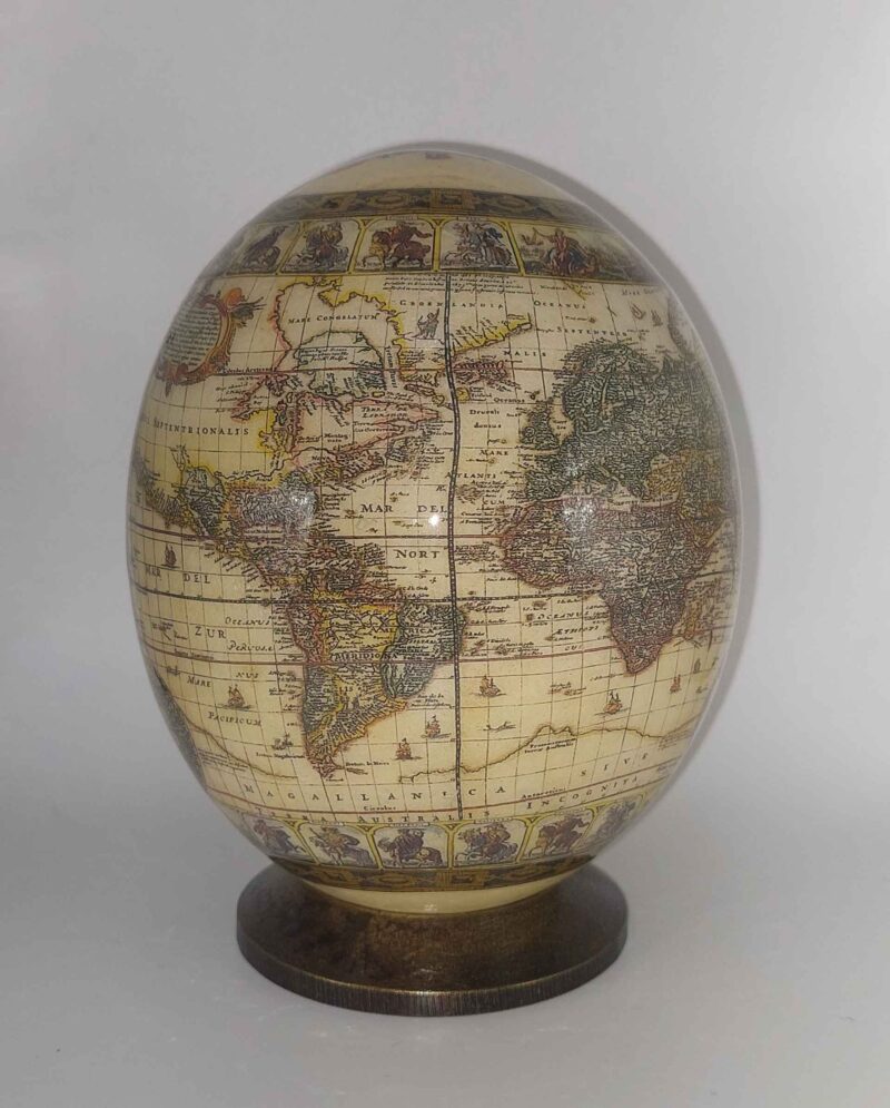 Map of the World F03/M18